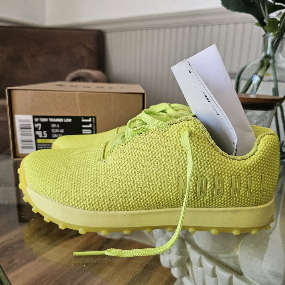 NOBULL NEW SF Turf Trainer Athletic Shoes in yellow NWT M / W8.5